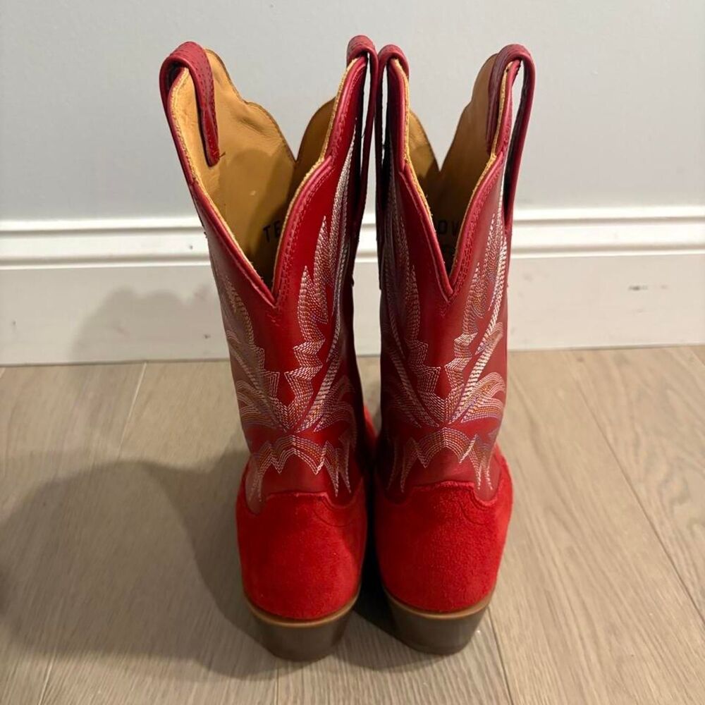Tecovas  Sadie barn Red Suede Cowboy Boots  Size US 7 - Picture 4 of 6